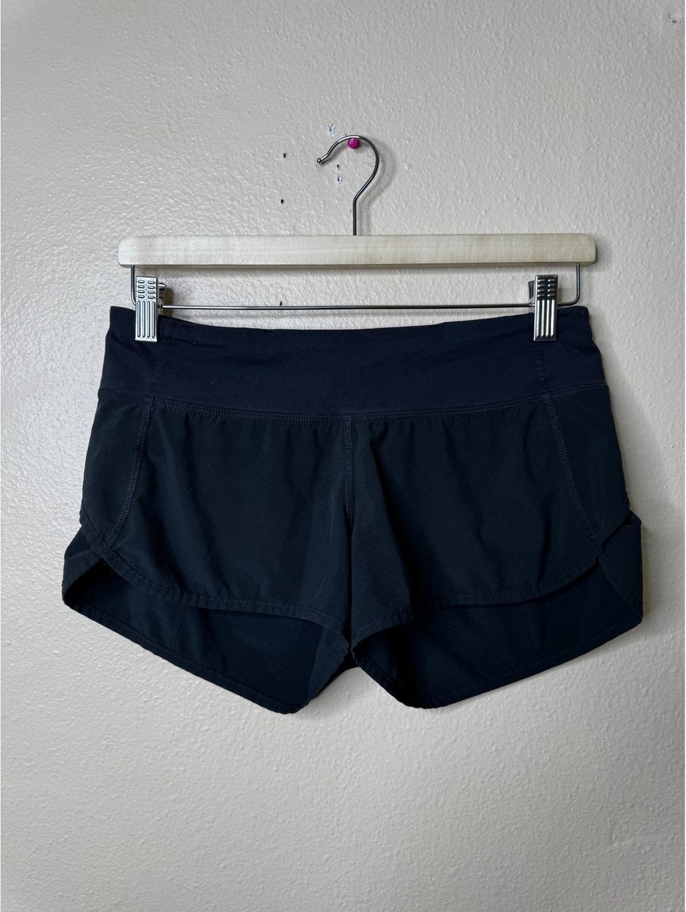 Lululemon Shorts Women's 4 Black Running Performance